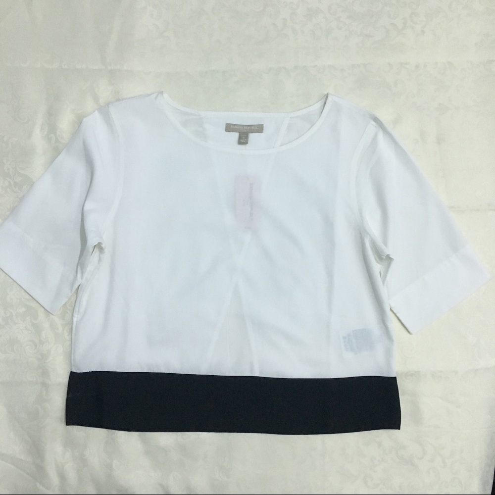 Banana Republic half-sleeve open back top